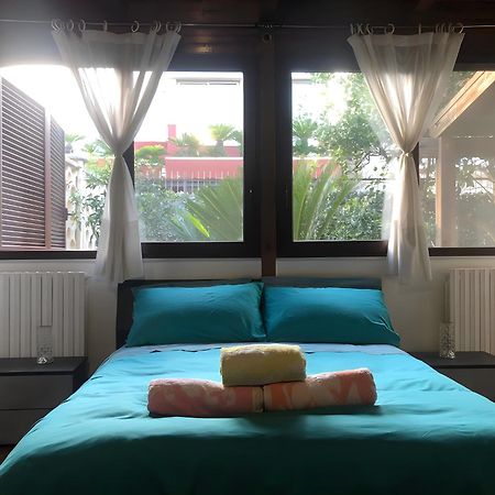Sea Breeze Villa - Luna Apartment 바리 외부 사진