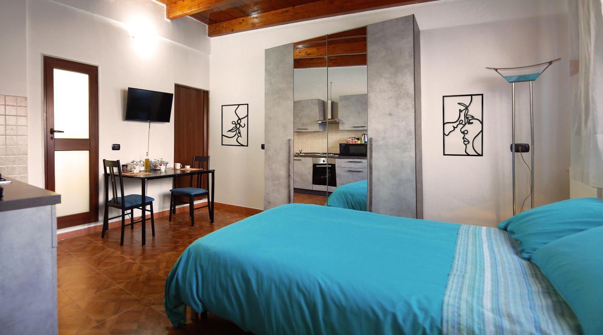 Sea Breeze Villa - Luna Apartment 바리 외부 사진
